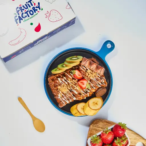 Chocolate Waffle with Fruits